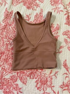 Lululemon tank top